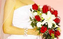 
Buy from our huge selection of top quality diamond wedding bands and gold wedding bands.
