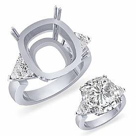 0.5 CT Trillion Cut Diamond Three Stone Engagment Ring WG