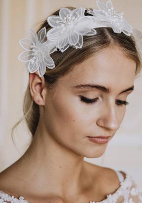 headband with center part