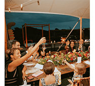 how to manage wedding party