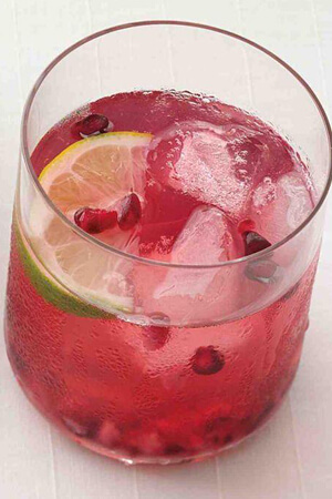 pomegranate caipiroska