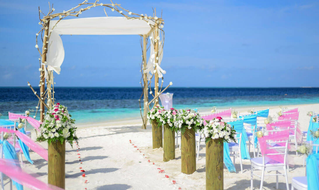 things to consider for a beach wedding