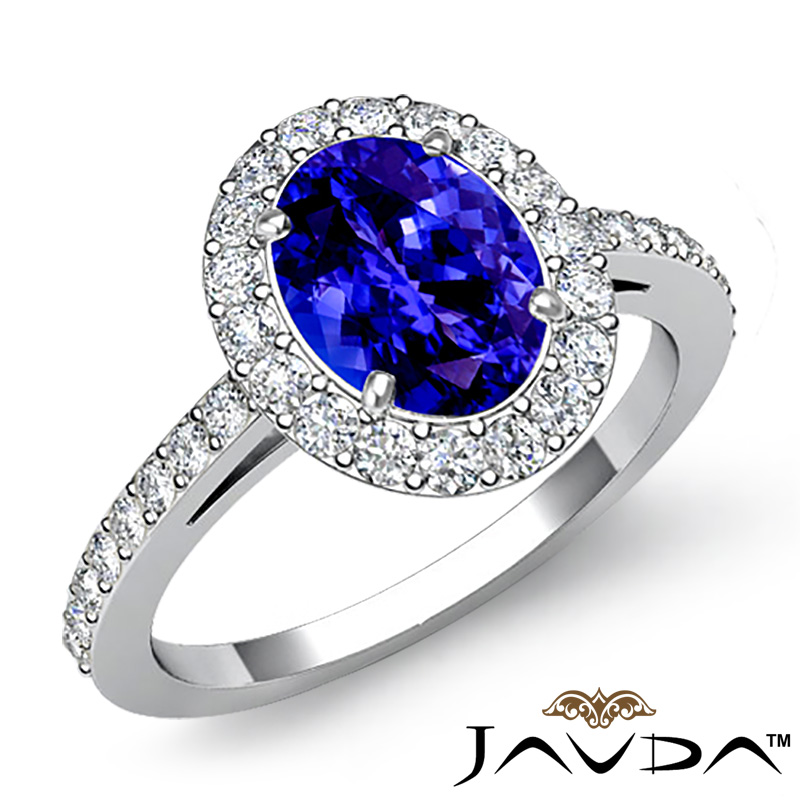  Oval diamond  Ring in 14k Gold White