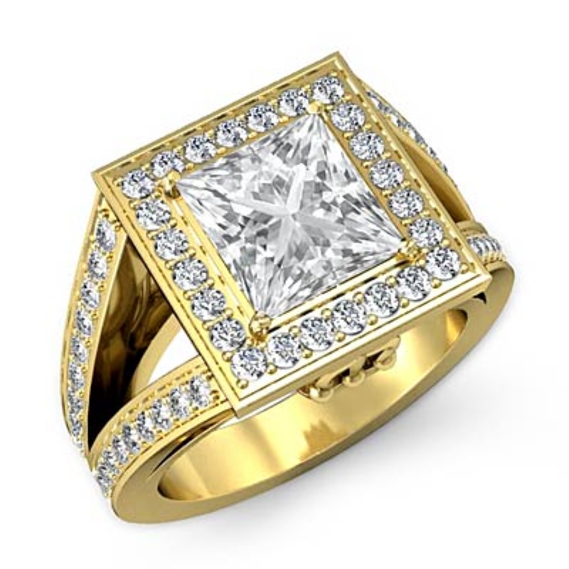 Vintage Halo Sidestone diamond Ring 18k Gold Yellow