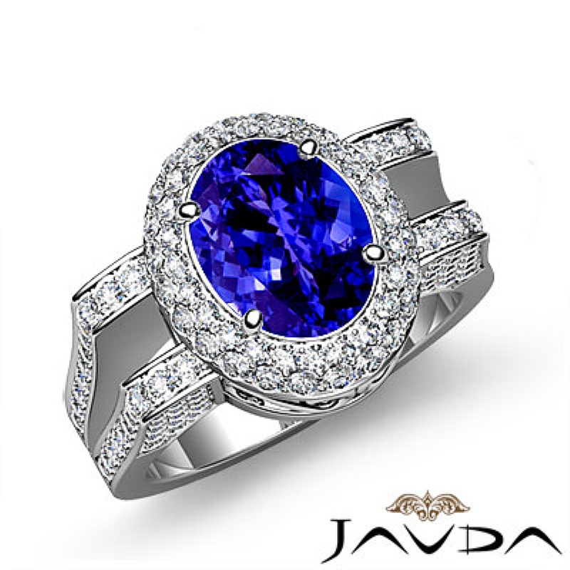  Oval diamond  Ring in 14k Gold White