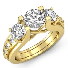 Three Stone Prong Bar Set diamond Ring 18k Gold Yellow
