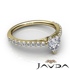 Prong Setting Sidestone diamond Ring 18k Gold Yellow
