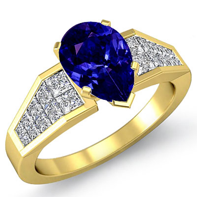  Pear diamond  Ring in 14k Gold Yellow