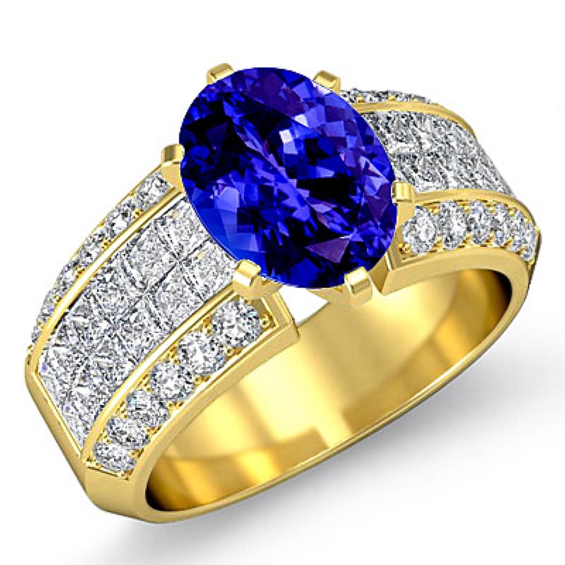  Oval diamond  Ring in 14k Gold Yellow