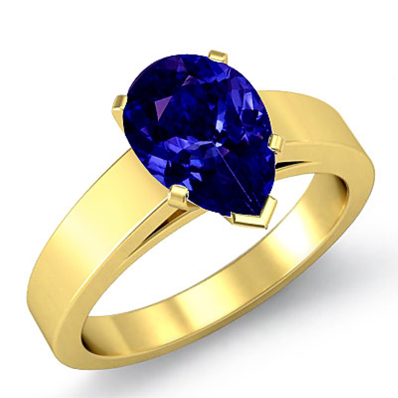  Pear diamond  Ring in 14k Gold Yellow