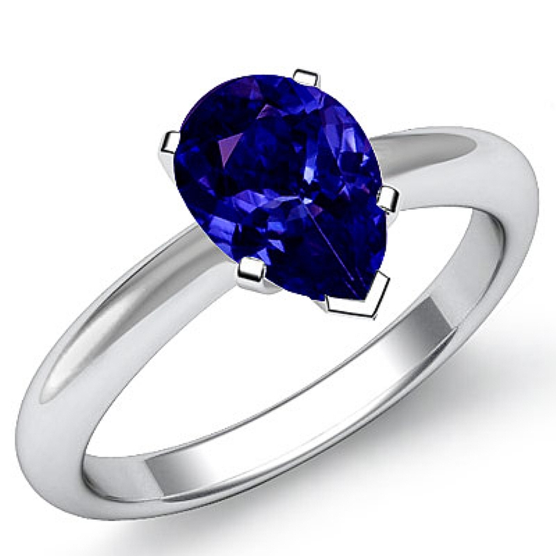  Pear diamond  Ring in 14k Gold White