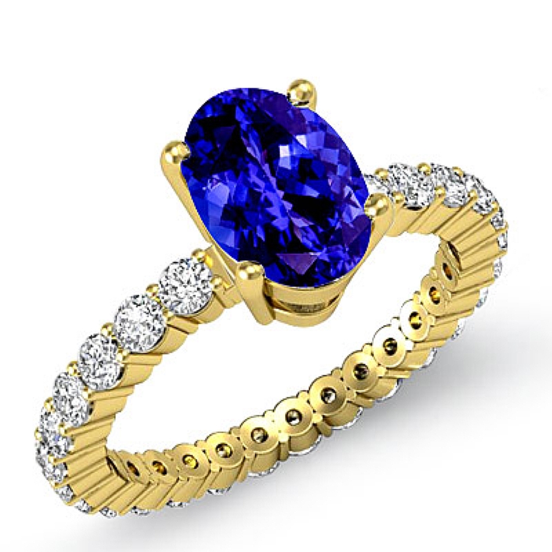  Oval diamond  Ring in 14k Gold Yellow