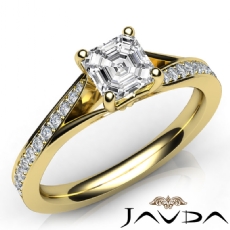 Pave Classic Sidestone diamond Ring 18k Gold Yellow