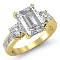 3 Stone Channel Sidestone diamond Ring 18k Gold Yellow