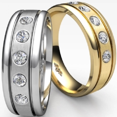 Parallel Grooves Men's Diamond Half Wedding Band in 18k Gold Yellow  (0.25Ct. tw.)