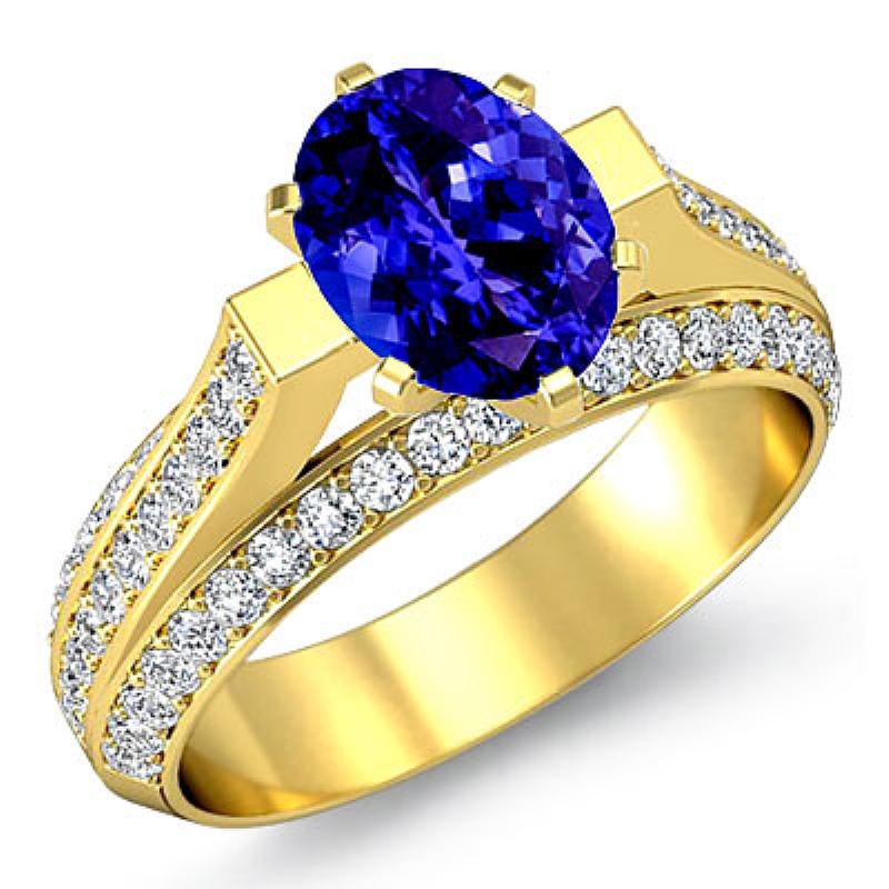 Triple Shank Style Classic Oval diamond engagement Ring in 18k Gold Yellow