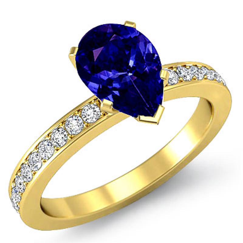  Pear diamond  Ring in 18k Gold Yellow