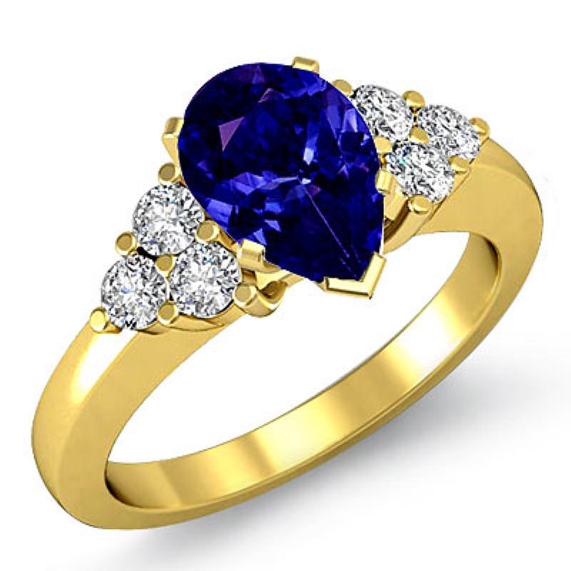  Pear diamond  Ring in 14k Gold Yellow