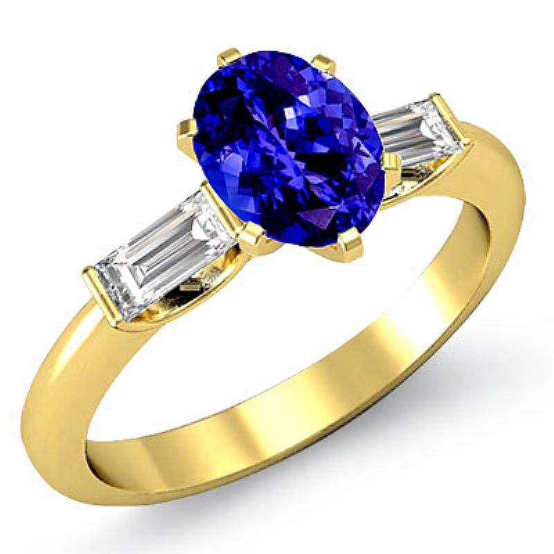  Oval diamond  Ring in 14k Gold Yellow