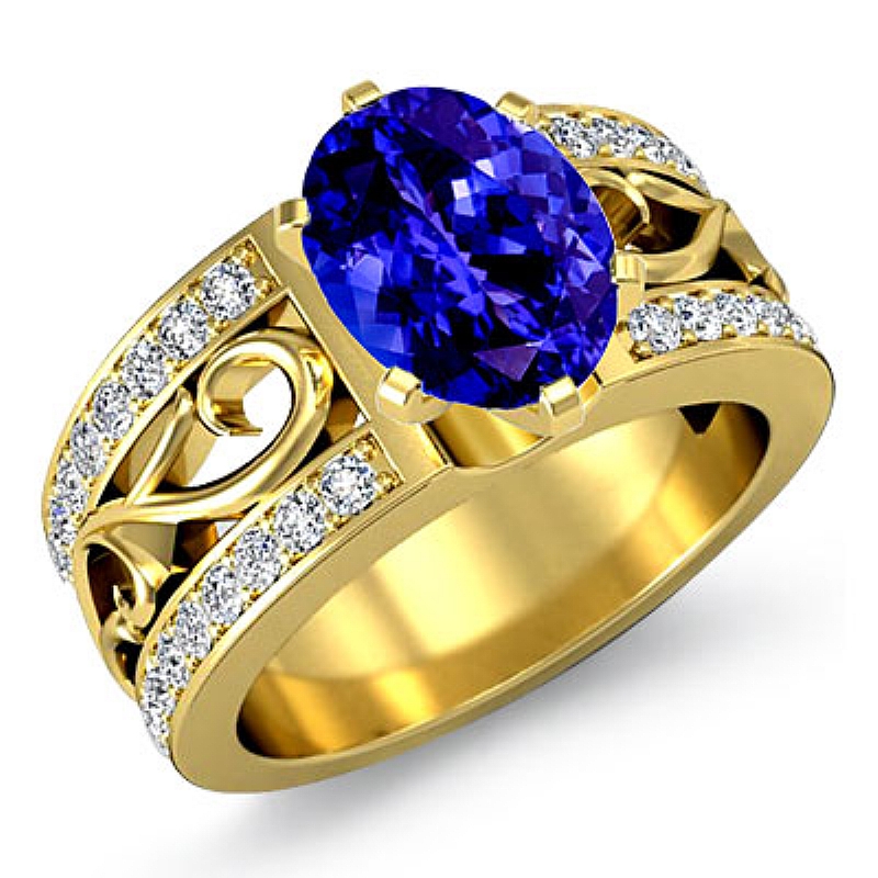  Oval diamond  Ring in 18k Gold Yellow