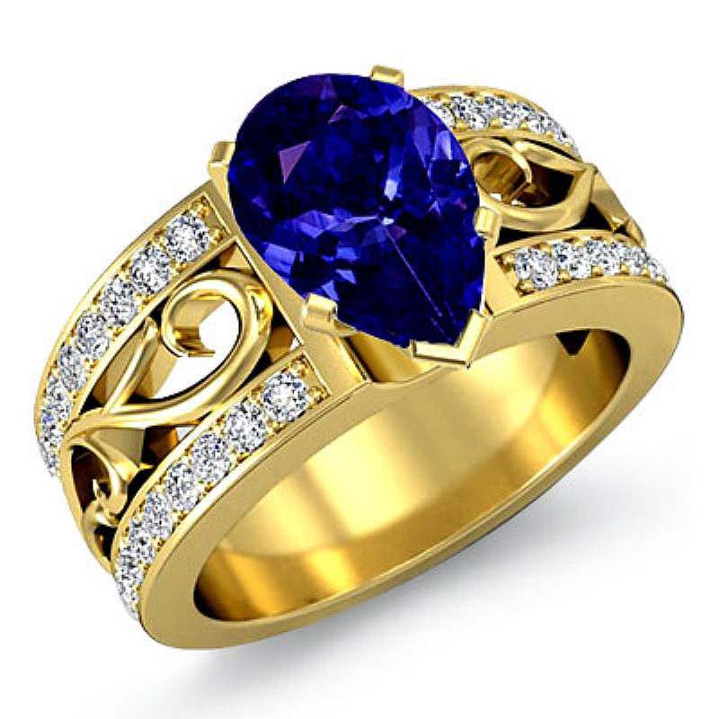  Pear diamond  Ring in 18k Gold Yellow