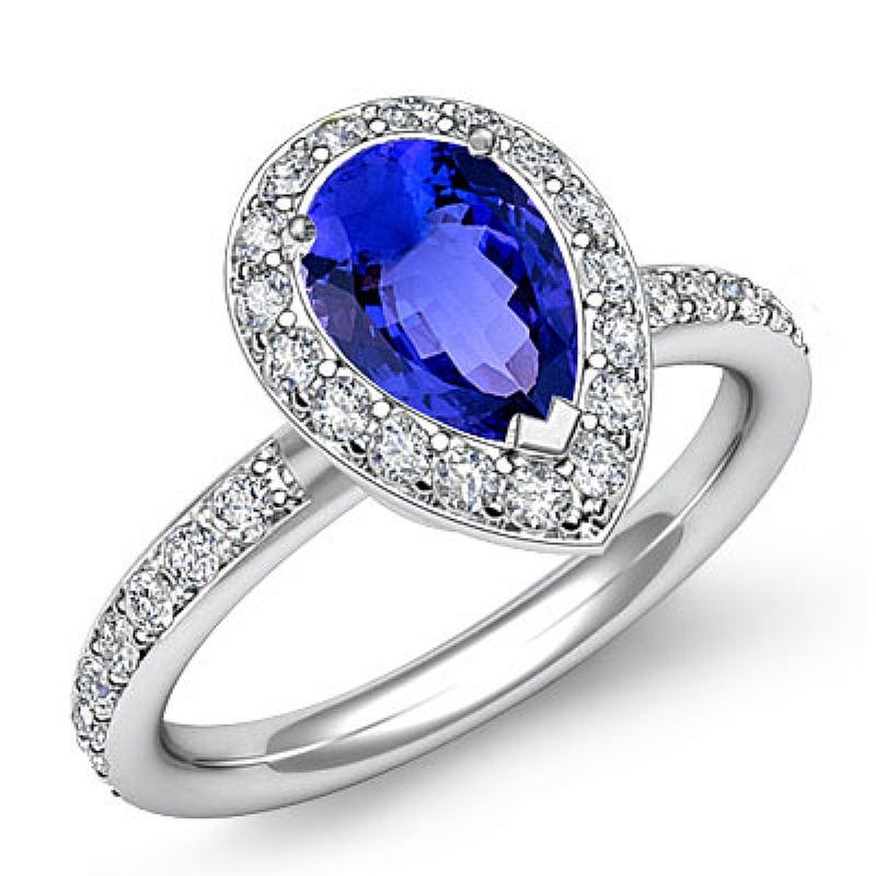  Pear diamond  Ring in 14k Gold White