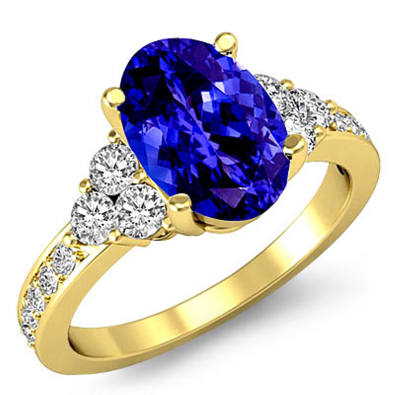 Three Stone Pave Sidestone Oval diamond engagement Ring in 18k Gold Yellow