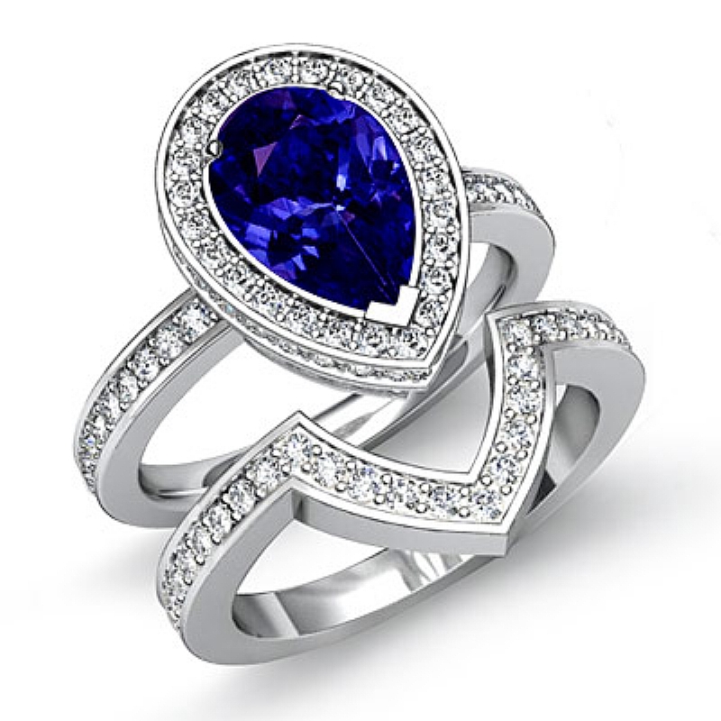 Circa Halo Bridal Set Pear diamond engagement Ring in 14k Gold White