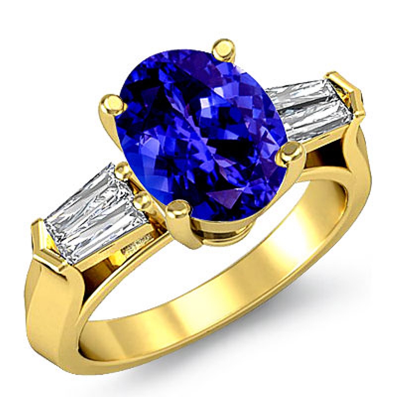  Oval diamond  Ring in 14k Gold Yellow