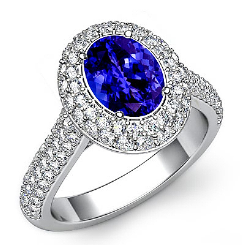  Oval diamond  Ring in 14k Gold White