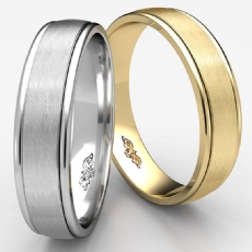 Unisex Satin Finished Center White Gold Carved Wedding Band