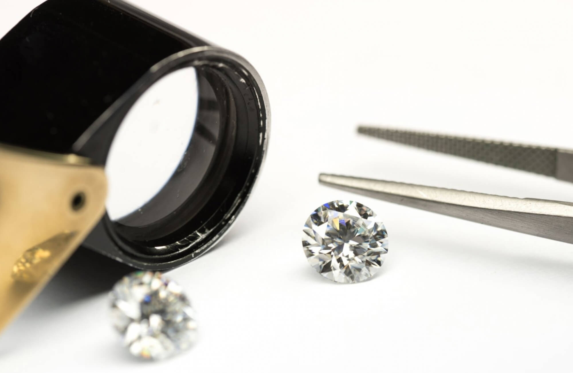 Can a jeweller tell if a diamond is lab grown