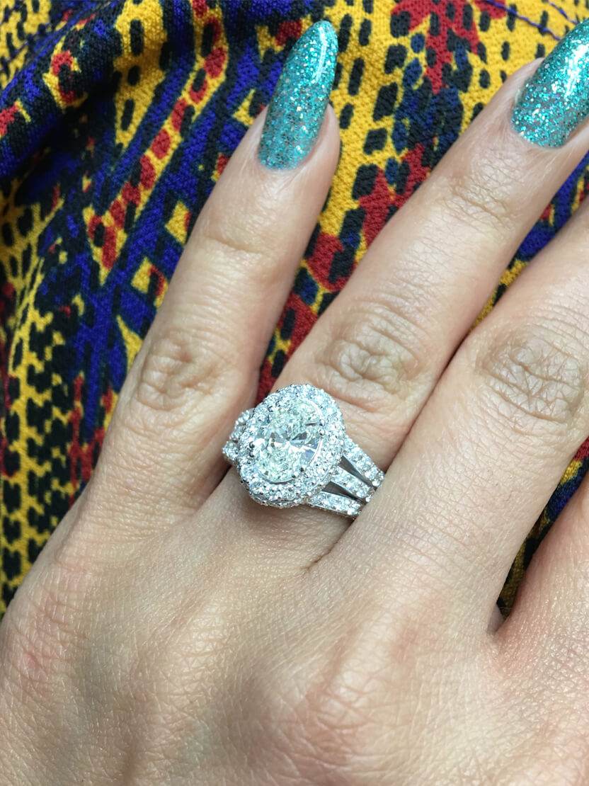 How to shop lab grown diamond engagement rings